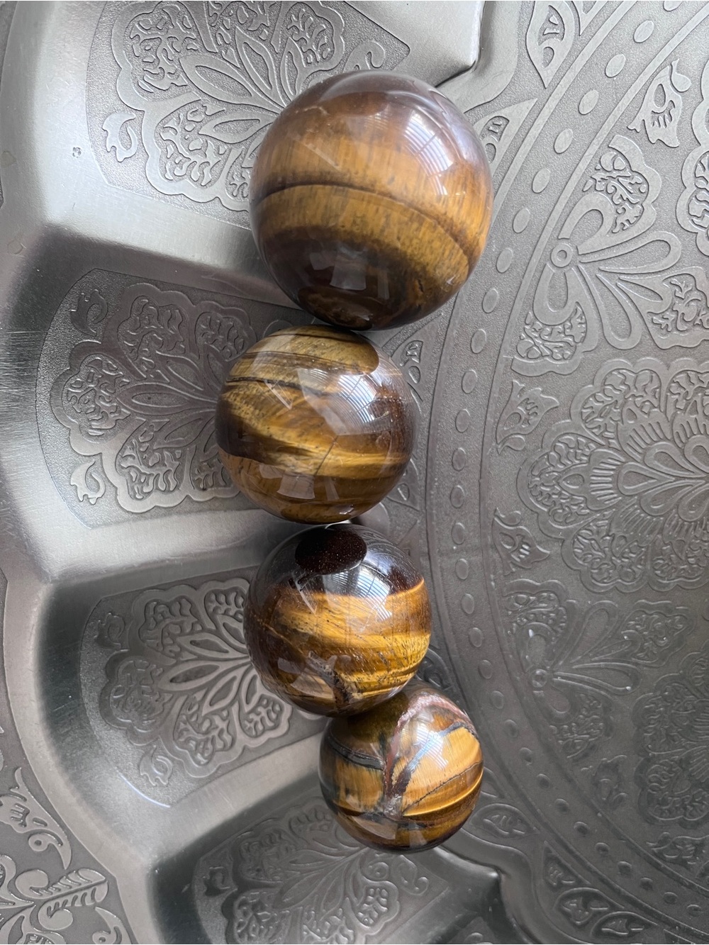 Tiger’s Eye Sphere - Picture 4 of 4